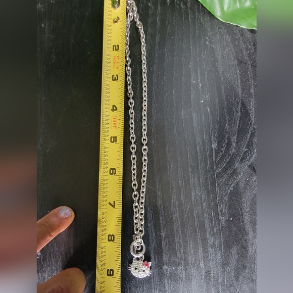 Hello Kitty Rhinestone Sanrio Silver Chain Choker Necklace. - Picture 4 of 4